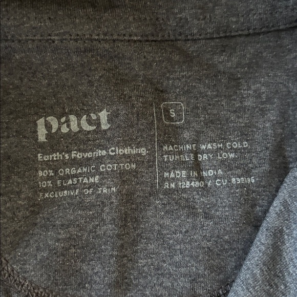 Pact Women's Charcoal Heather Purefit Slim Zip Up - NWOT - Picture 3 of 5